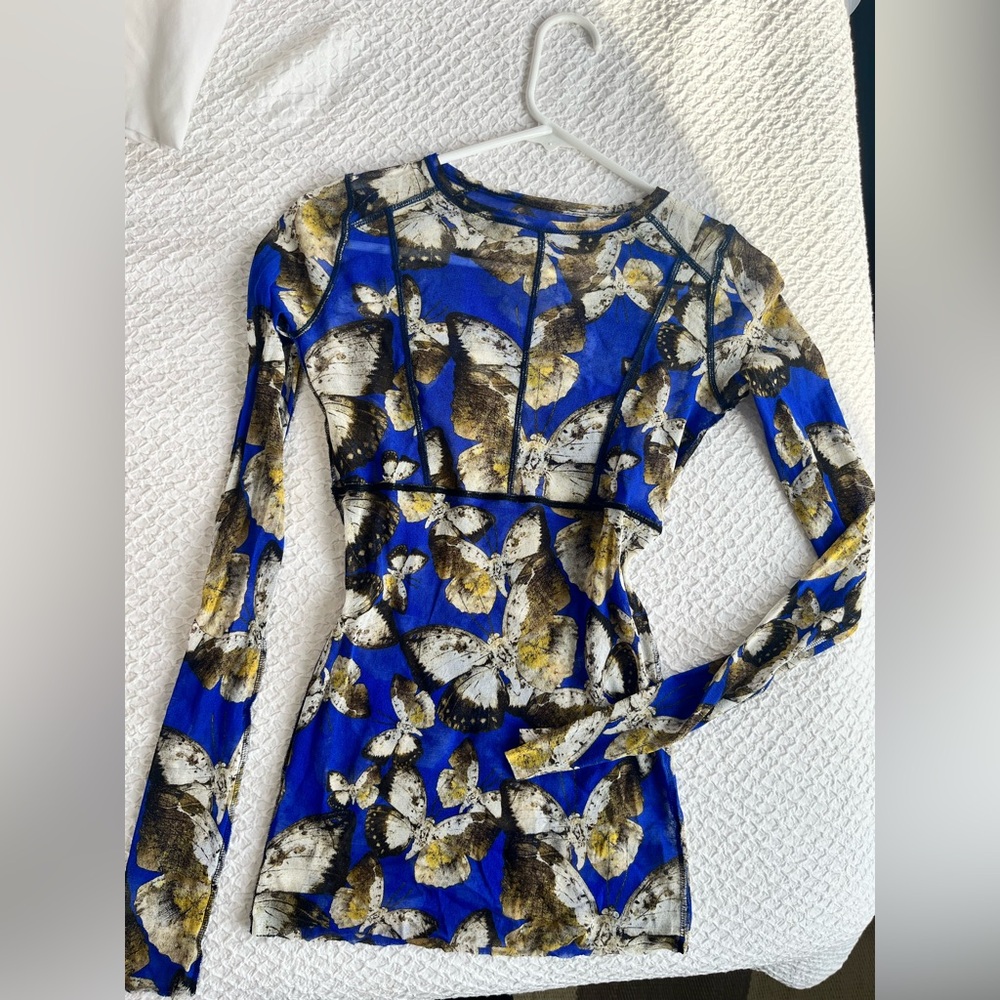 Mesh long sleeve top